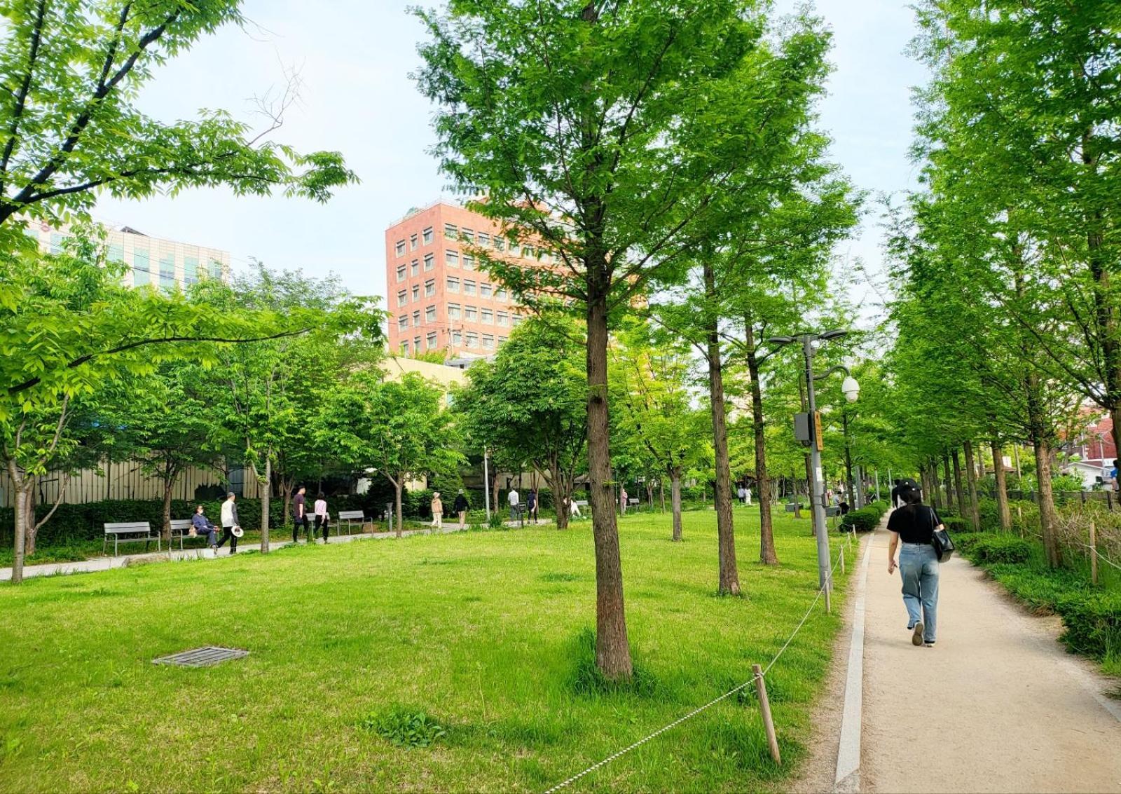 Park #hongdae Sinchon 10min #metro 3min #3beds