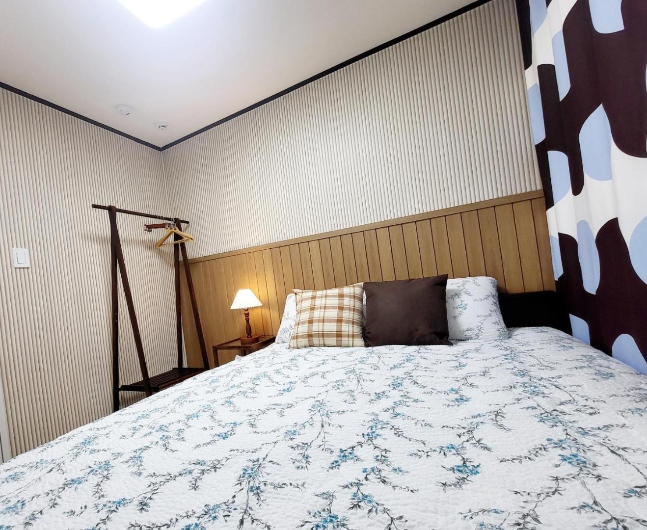 Park #hongdae Sinchon 10min #metro 3min #3beds Apartment