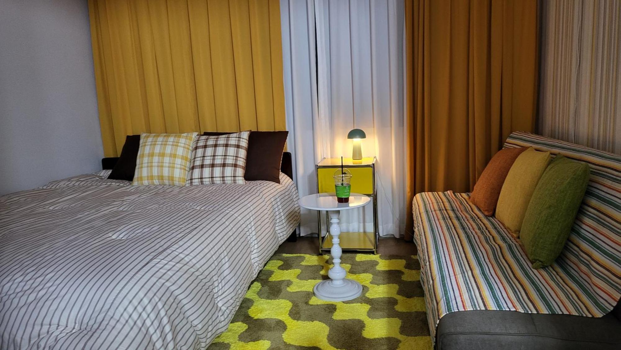 Apartment Park #hongdae Sinchon 10min #metro 3min #3beds *