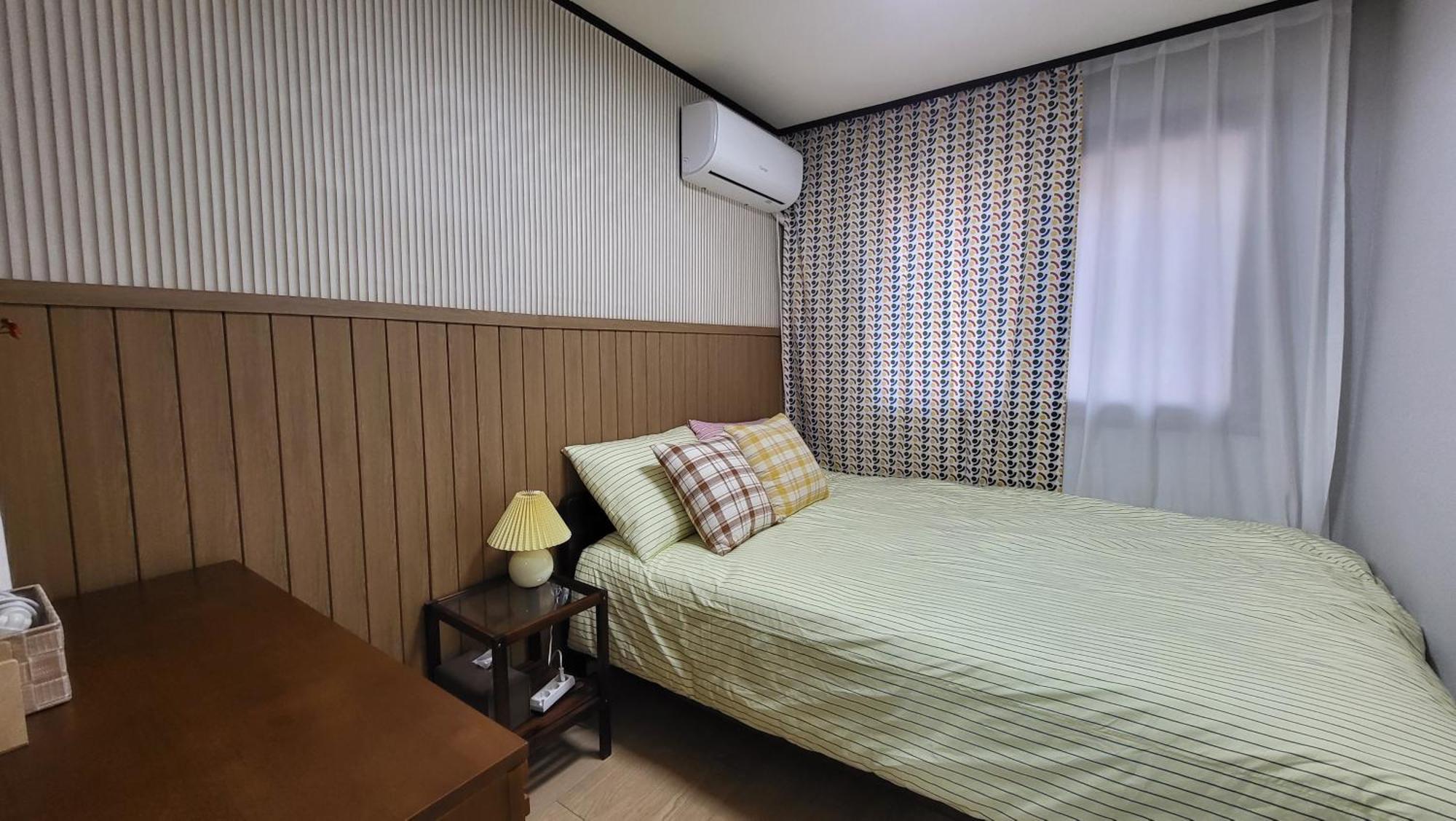 Park #hongdae Sinchon 10min #metro 3min #3beds Apartment