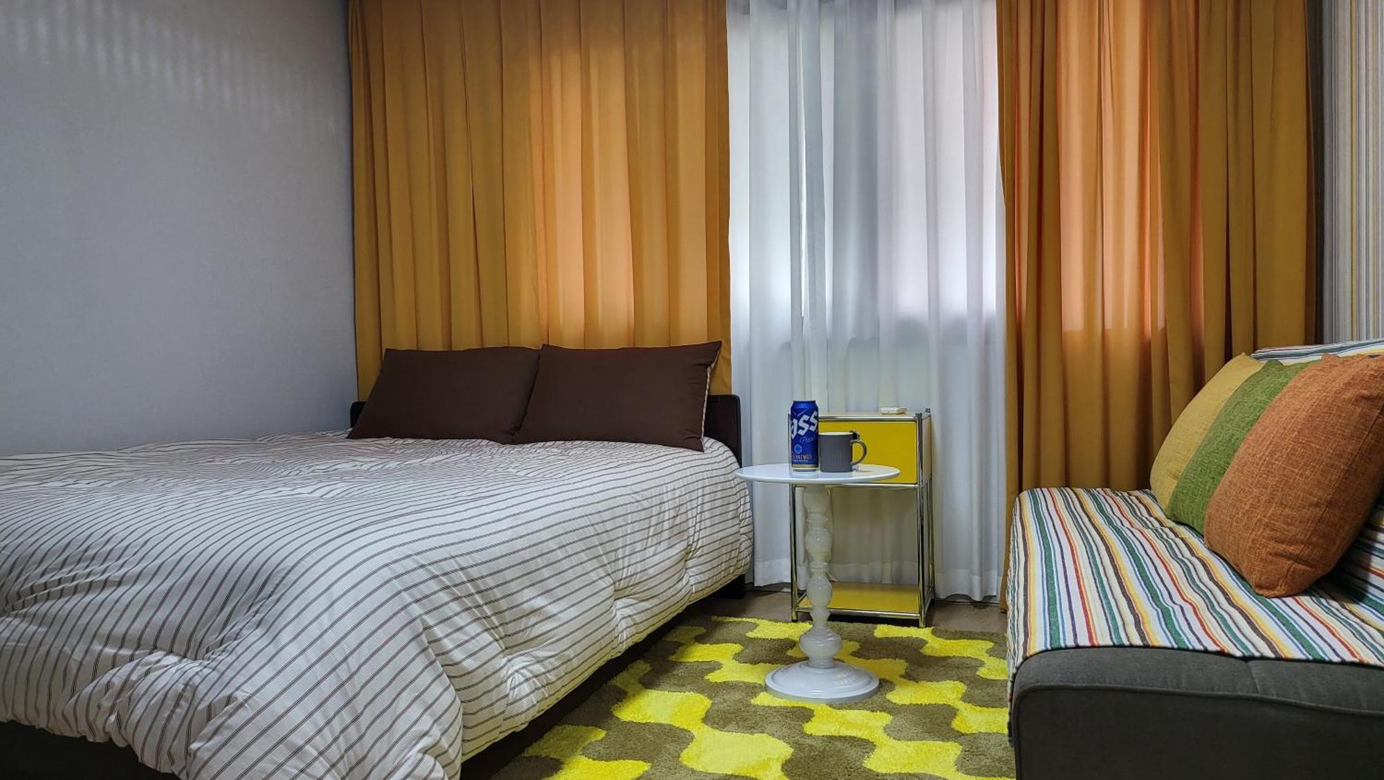 Apartment Park #hongdae Sinchon 10min #metro 3min #3beds